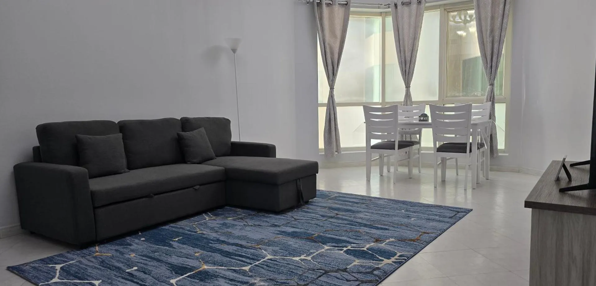 Brand New Luxury 1Br, Pool, Walk To Qasba Canal & Waterfront Close To Shops Šardžá