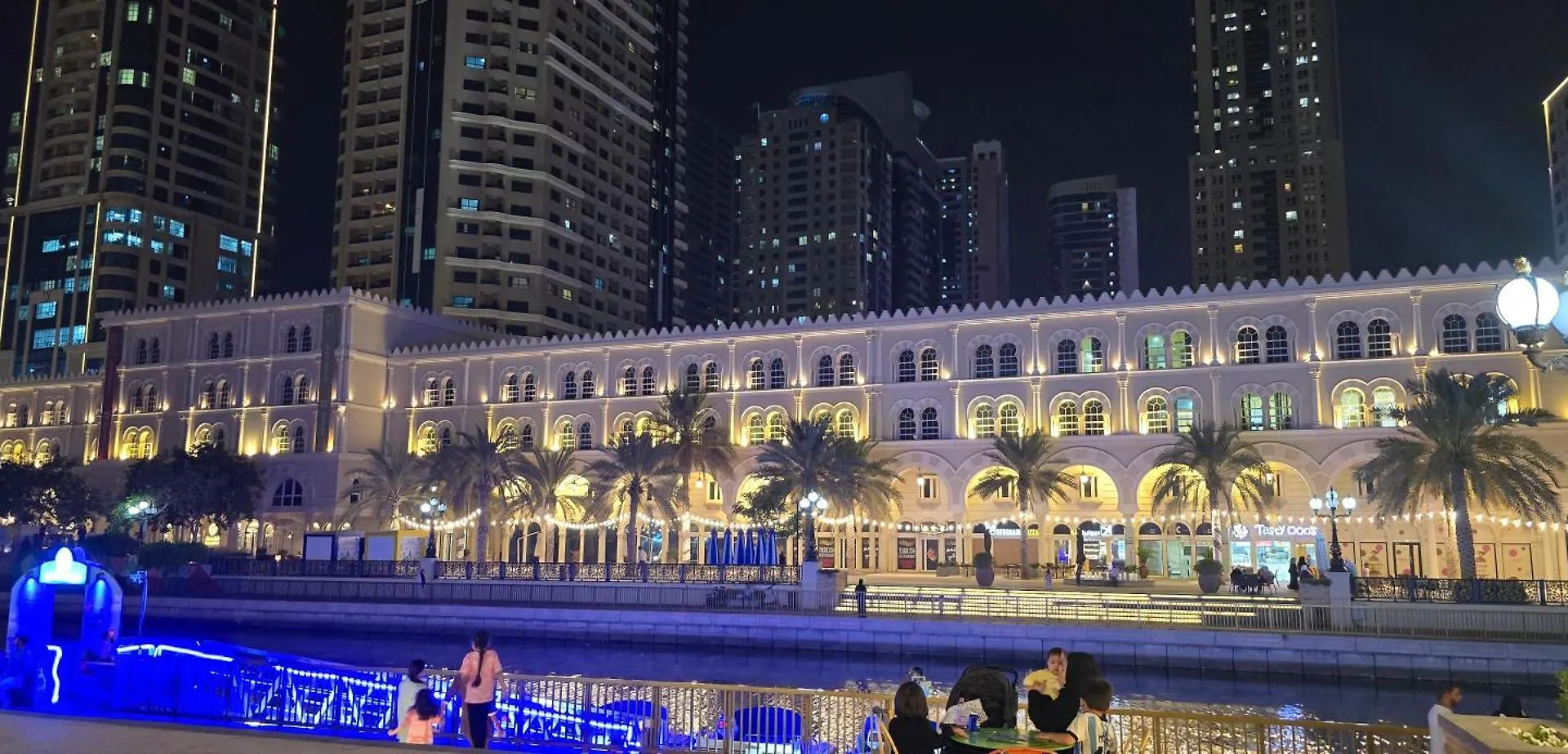 Brand New Luxury 1Br, Pool, Walk To Qasba Canal & Waterfront Close To Shops Sharjah 0*,