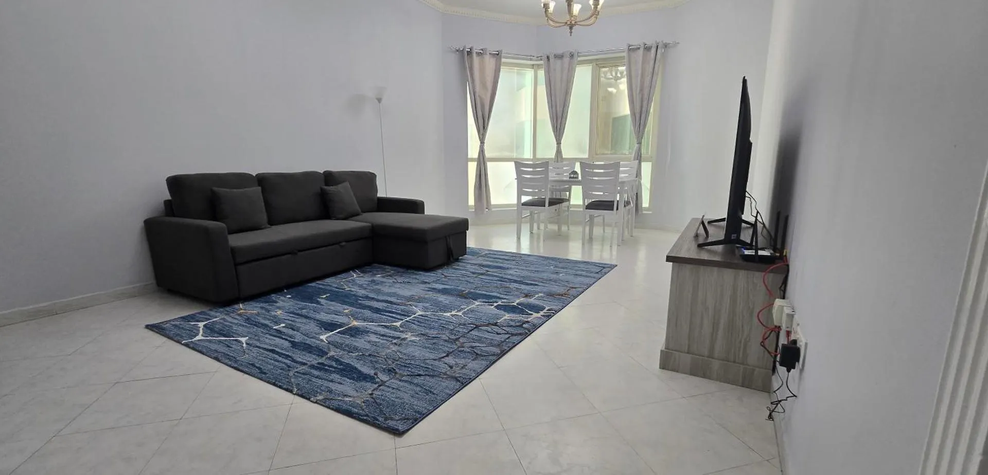 Brand New Luxury 1Br, Pool, Walk To Qasba Canal & Waterfront Close To Shops Sharjah Apartment